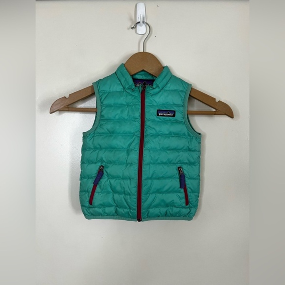 FA15 Patagonia Baby Down Insulated Puffer Vest Size 12 - 18 Months *FLAWS*